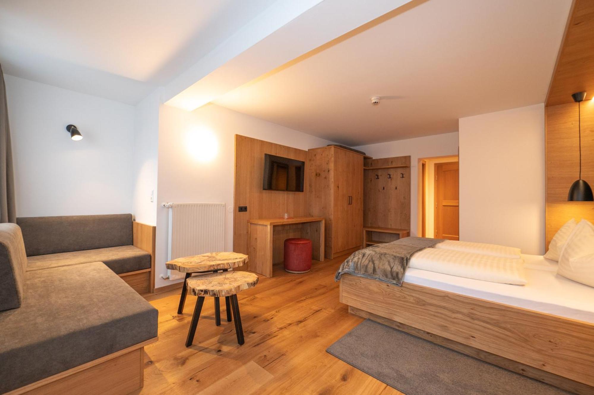 Hotel Brunnwirt Weißbriach Buitenkant foto