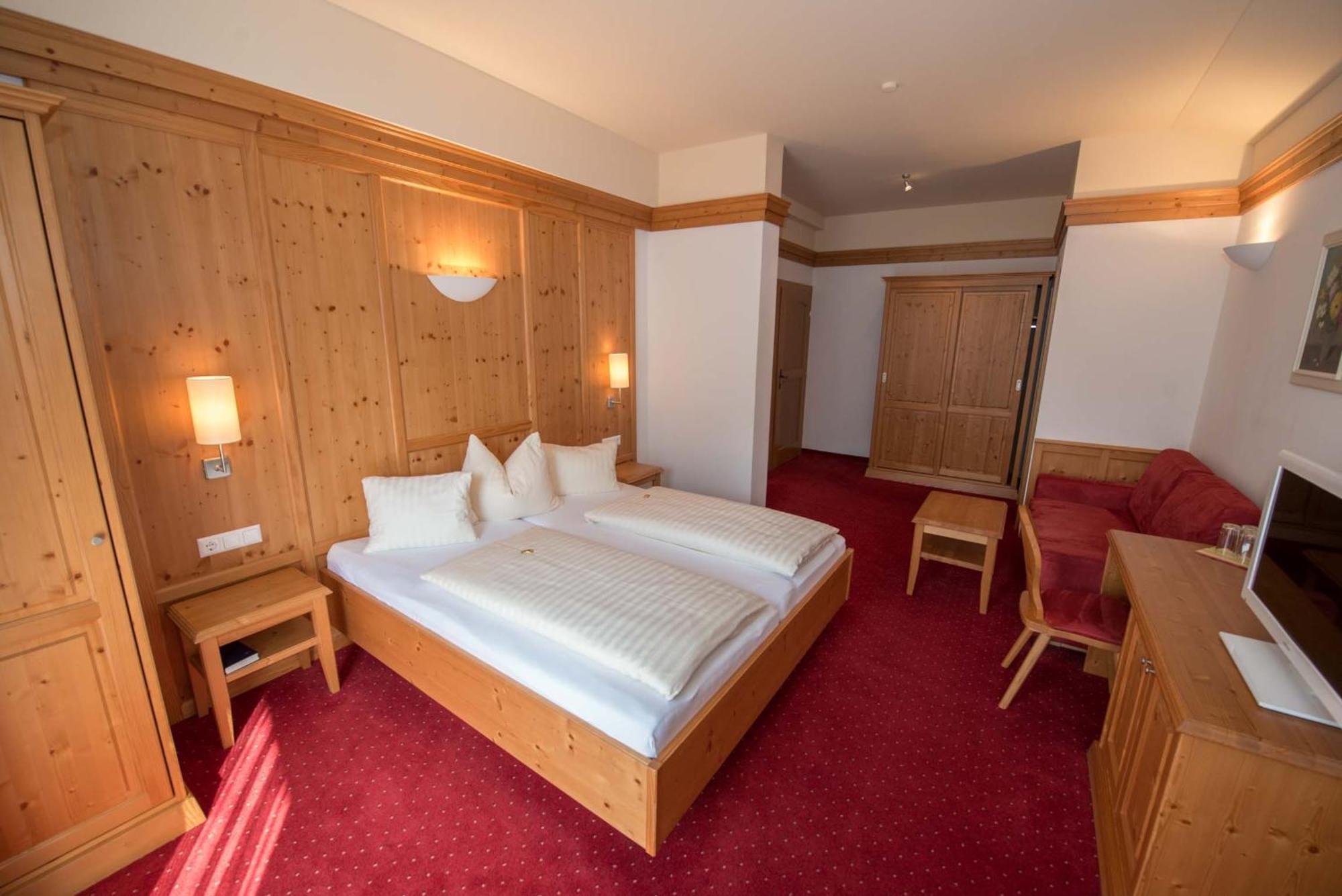 Hotel Brunnwirt Weißbriach Buitenkant foto